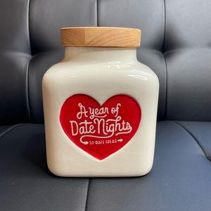 ❤️ CUTE GIFT ❤️ A Year of Date Nights HALLMARK Jar
